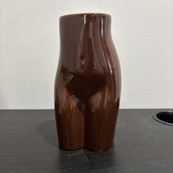 Urban Outfitters Female Body Form Torso Ceramic Vase 8" Butt Brown - Picture 1 of 9